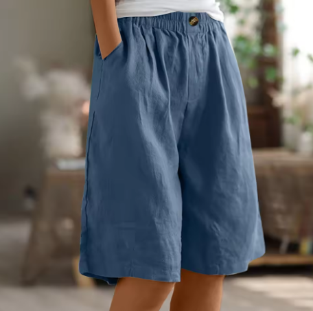 Daenerys | Loose Fit Shorts with Elastic Waist and Pockets for Women