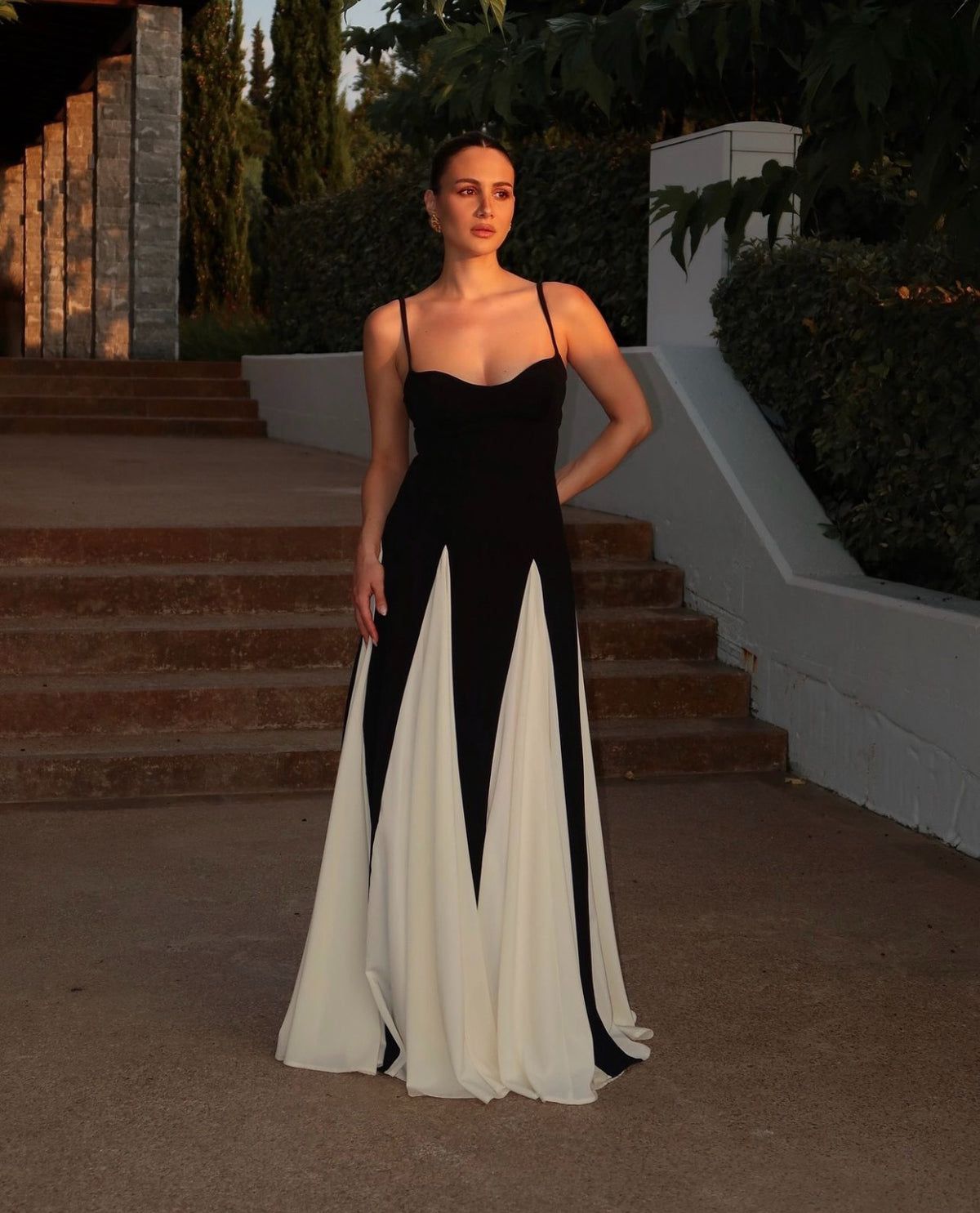 Faye | Wedding Guest Sleeveless Maxi Dress with V-Neck for Women