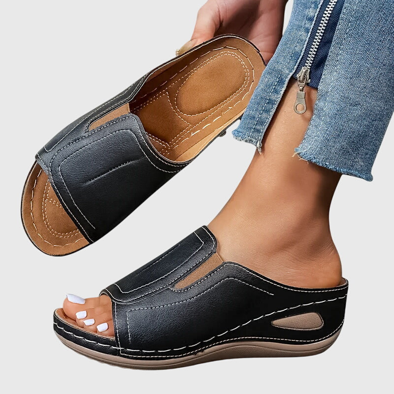 Aretha | Comfortable Flat Sandals