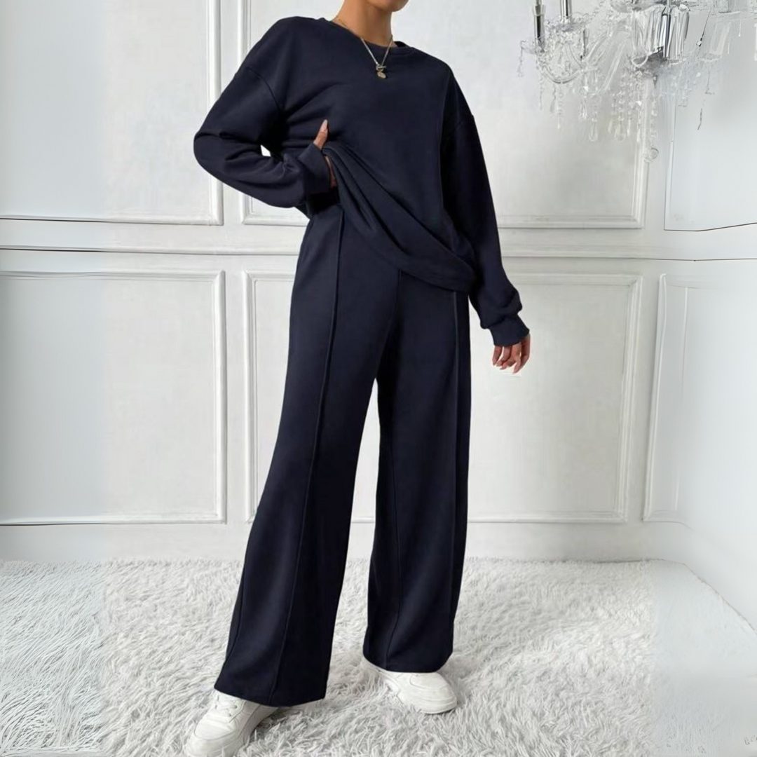 Hanne | Oversized Sweatshirt and High Waist Pants Set with Long Sleeves for Women