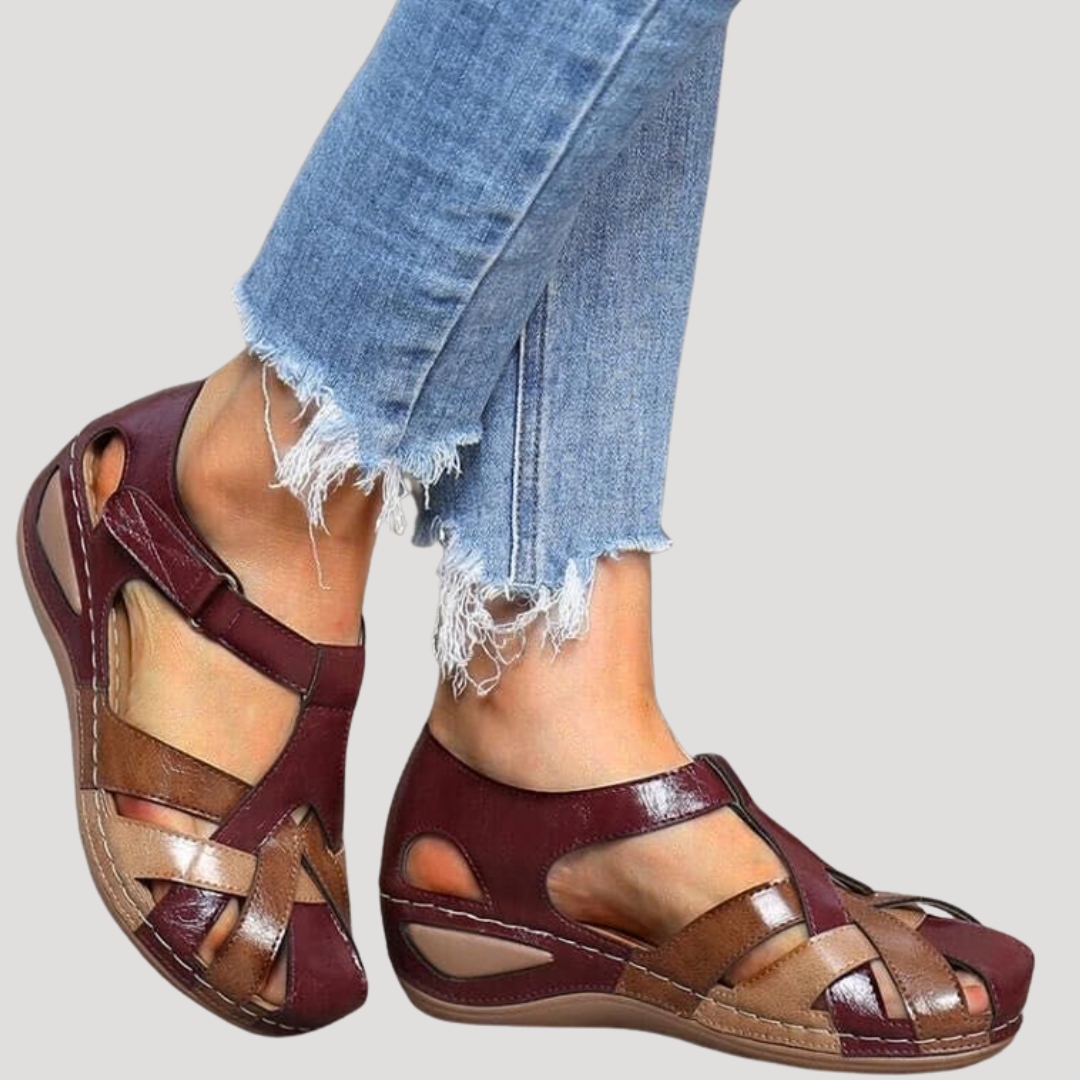 Juniper | Women's Closed Toe Woven Strap Sandals