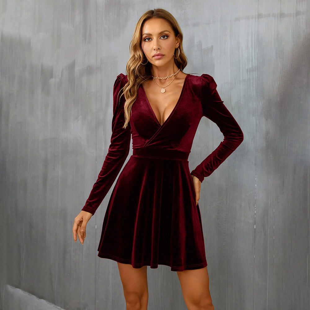 Maryam | Velvet Mini Dress with V-Neck and Long Sleeves for Women