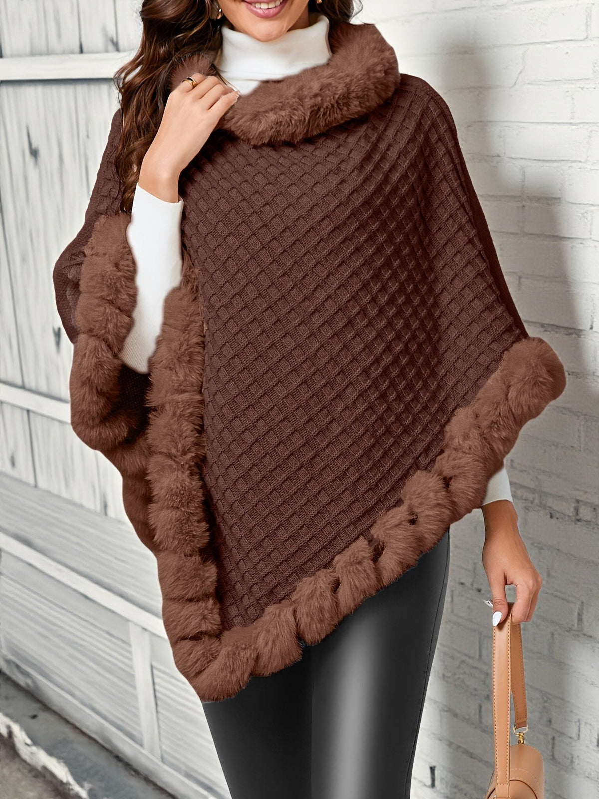 Ravenna | Poncho with Cowl Neck and Faux Fur Trim for Women