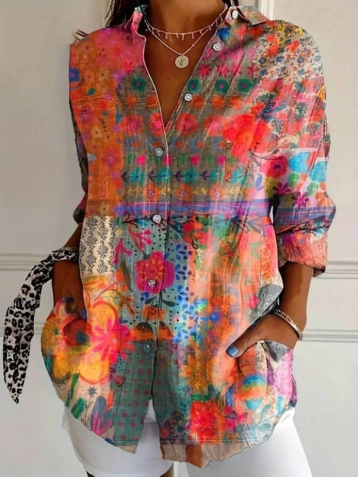 Saskia | Floral Blouse with Button-Down Front for Women