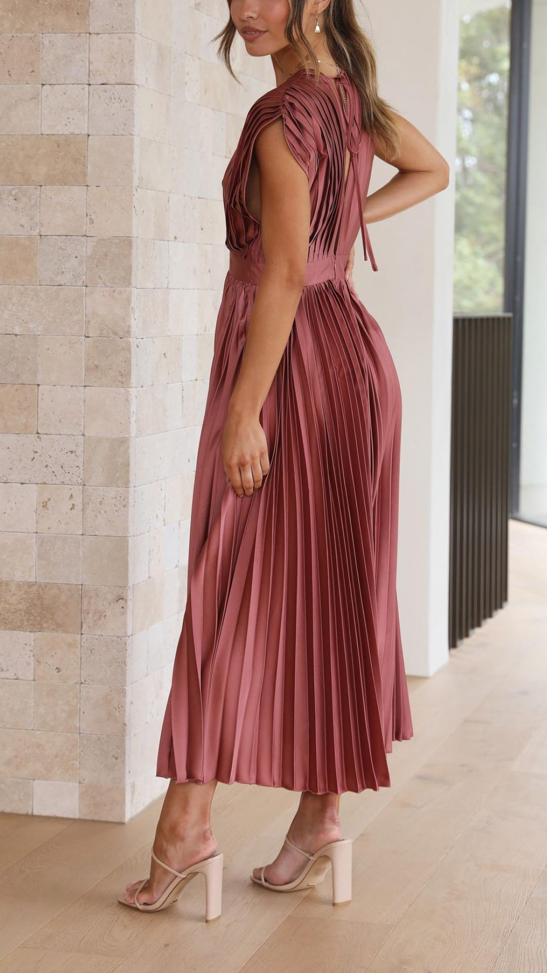 Kaitlyn | Pleated V-Neck Midi Wedding Guest Dress